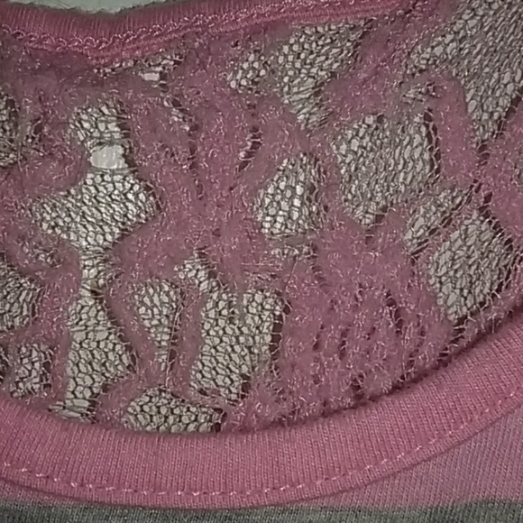 Tanktop - Picture 2 of 2